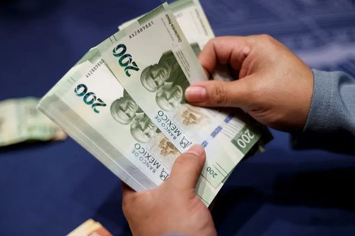 FMI Mejora Pronóstico de Crecimiento para México a 1% en 2025