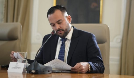 Gobierno Petro presenta 20 medidas para controlar precios del gas y frenar la especulación