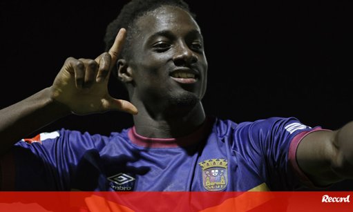 Torreense vence em Portimão e ascende ao segundo lugar da II Liga