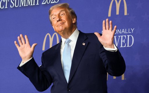 Trump Insulta a Periodistas y la Casa Blanca Defiende su "Honestidad"