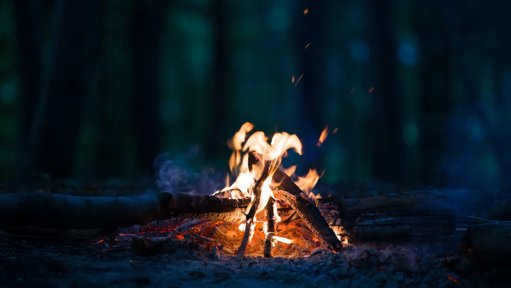 Descoberta em Inglaterra antecipa uso do fogo por humanos em 350 mil anos