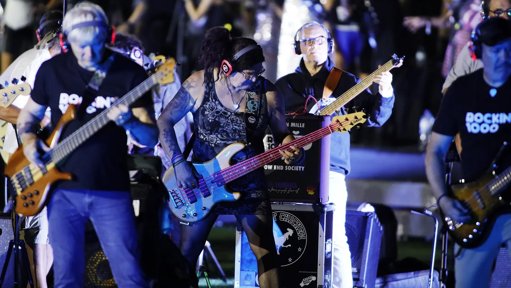 Rockin'1000 regressa a Leiria e consolida-se como fenómeno musical global