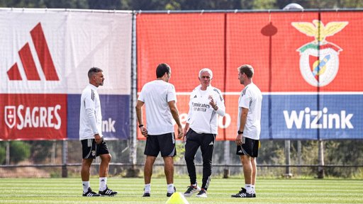 José Mourinho herda Benfica com várias baixas confirmadas no plantel