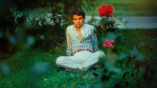 Netflix estrena 'Juan Gabriel: Debo, puedo y quiero', una mirada íntima al Divo de Juárez