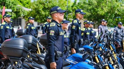 Gobernación del Atlántico refuerza la seguridad con entrega de 110 motocicletas a la Fuerza Pública