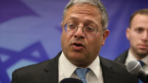 Flotilha Humanitária para Gaza Desafia Bloqueio Israelita em Clima de Tensão