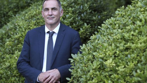 Gilles Simeoni annonce sa candidature à Bastia, préparant son départ de l'exécutif corse