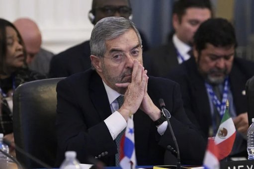 Canciller Juan Ramón de la Fuente solicita licencia temporal por motivos de salud