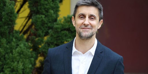 Daniel Oliveira de luto pela morte da mãe