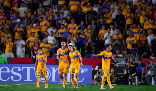 Tigres se afianza como candidato al título tras vencer a Necaxa
