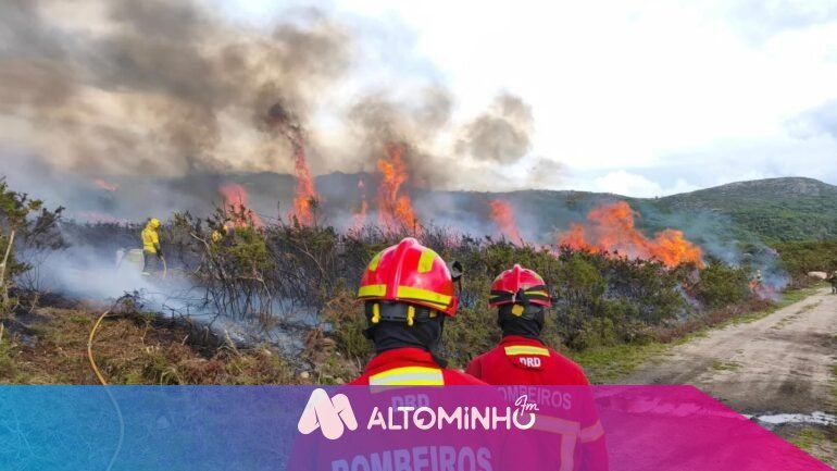 Governo prolonga situação de alerta em Portugal Continental devido ao risco agravado de incêndio