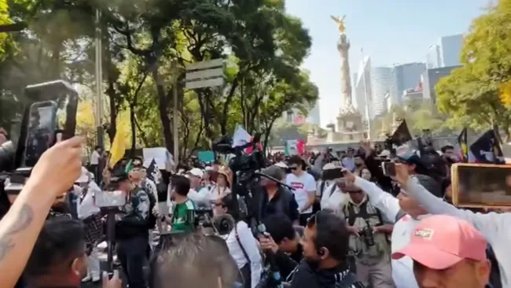 Segunda marcha de la 'Generación Z' registra baja afluencia y es contenida por la policía