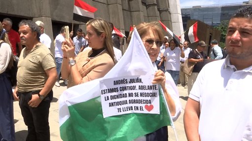 Gobernador de Antioquia denuncia interceptaciones ilegales y alega persecución política