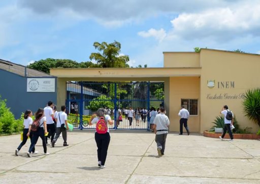 Contraloría de Bucaramanga detecta presunto daño fiscal por $2.124 millones en obras para colegios