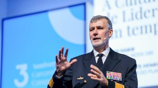 Sondagem Revela Desejo por Outros Candidatos, com Passos Coelho à Cabeça