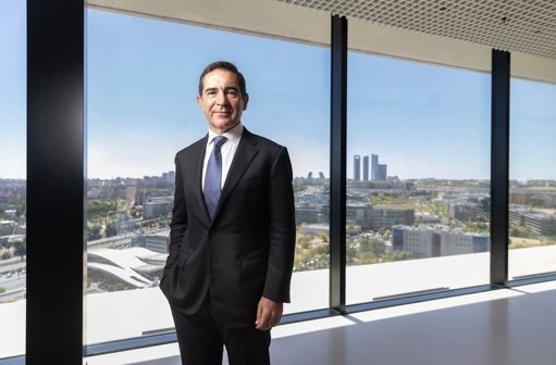 BBVA lanza OPA hostil por el Banco Sabadell en un movimiento que sacude la banca española