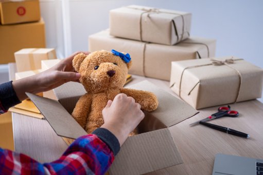 Campanha Solidária em Olhão Mobiliza Comércio e Cidadãos na Recolha de Brinquedos e Livros