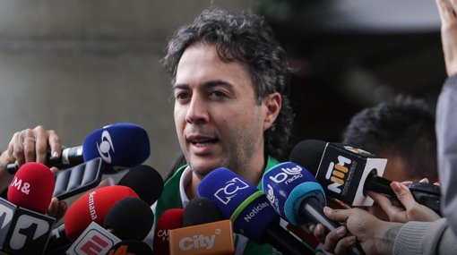 Registraduría frena la candidatura presidencial de Daniel Quintero por firmas