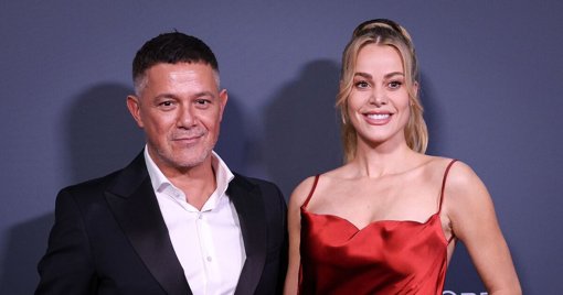 La Ruptura de Alejandro Sanz y Candela Márquez: Un Final Anunciado en Redes Sociales