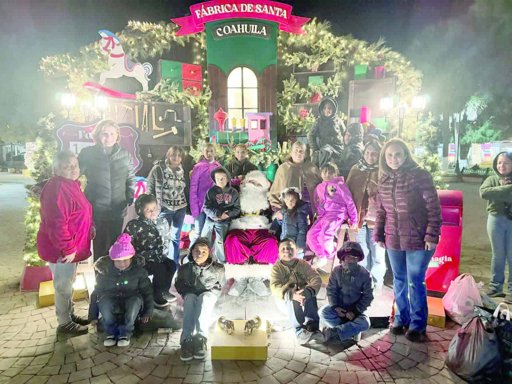 "VillaMagia Múzquiz" acerca la Navidad a niños de comunidades rurales de Coahuila
