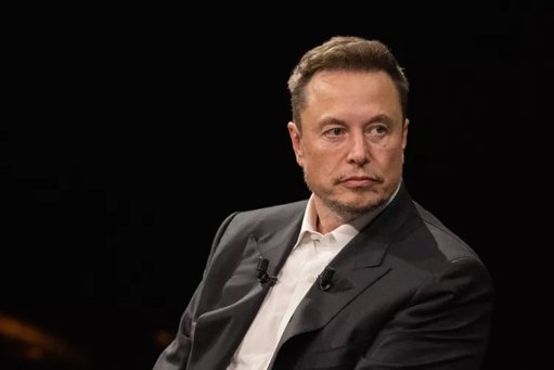 Elon Musk Processa Apple e OpenAI por Monopólio no Setor da Inteligência Artificial