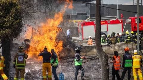 Asciende a 17 la cifra de muertos por explosión de pipa en Iztapalapa
