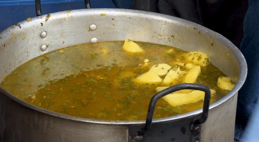 El Sancocho: Plato Insignia para el Fin de Año y el "Desenguayabe"